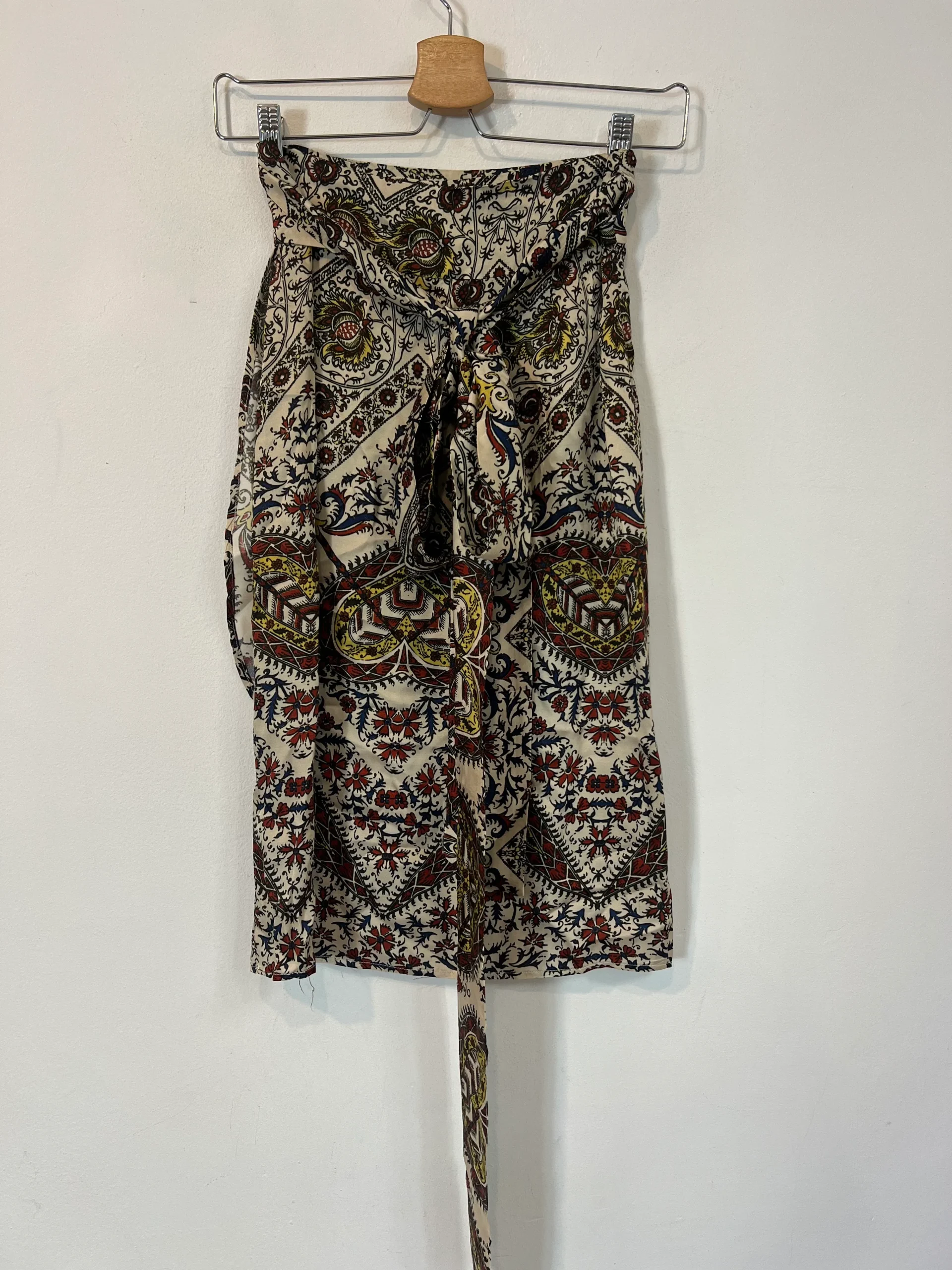 OTRAS. Falda midi cruzada T.u(s/m) - Imagen 3